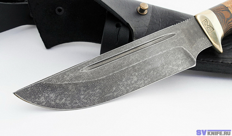 Нож "Секач": сталь - ХВ-5 (алмазная); рукоять - сапеле, венге