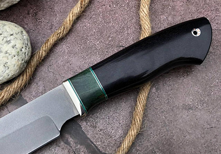 Нож "Секач": сталь - Bohler s390; рукоять - черный граб - карельская береза - мельхиор