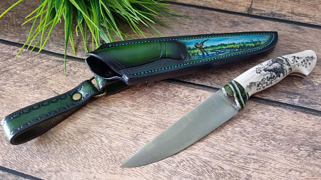 Нож "Легионер": сталь - Bohler S390;цельнометаллический -  рукоять элфорин(слоновая кость), скримшоу(резьба по кости), вставка зуб мамонта,формовочные ножны